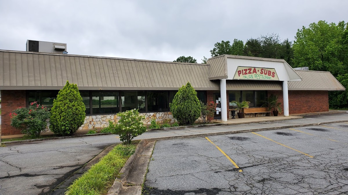 Carmelas Pizza-Italian Restaurant